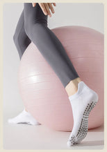 Load image into Gallery viewer, Full Toe Yoga Socks Women Cotton Silicone Non-slip Grip Low-ankle Five Toes Pilates Sock