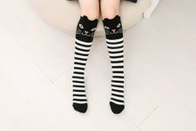 Load image into Gallery viewer, Spring Autumn Children Socks Cotton 3D Printing Cat Kids Girls High Knee Socks Fashion Cartoon Bear Dancing Socks Toddlers